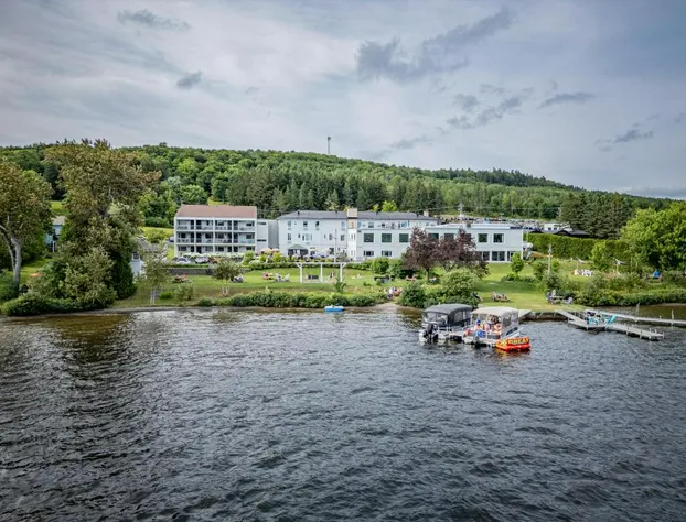 Le Manoir Lac-Etchemin hotel detail image 4