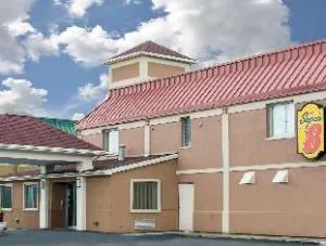 Spark by Hilton Hamburg hotel detail image 3