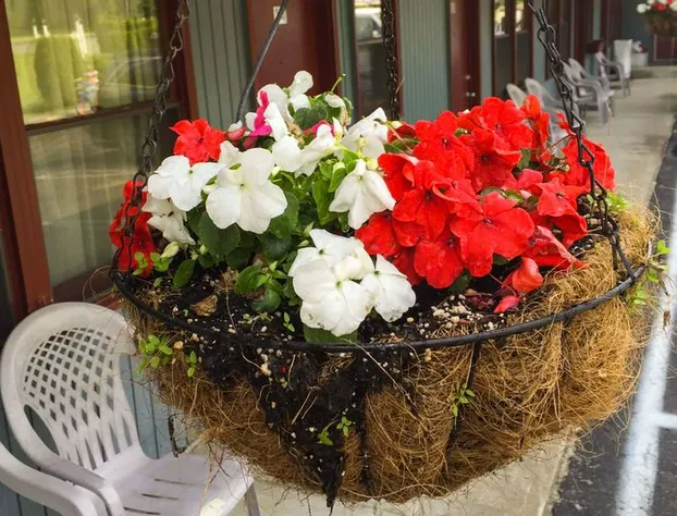 Pleasant Valley Motel West Stockbridge hotel detail image 4