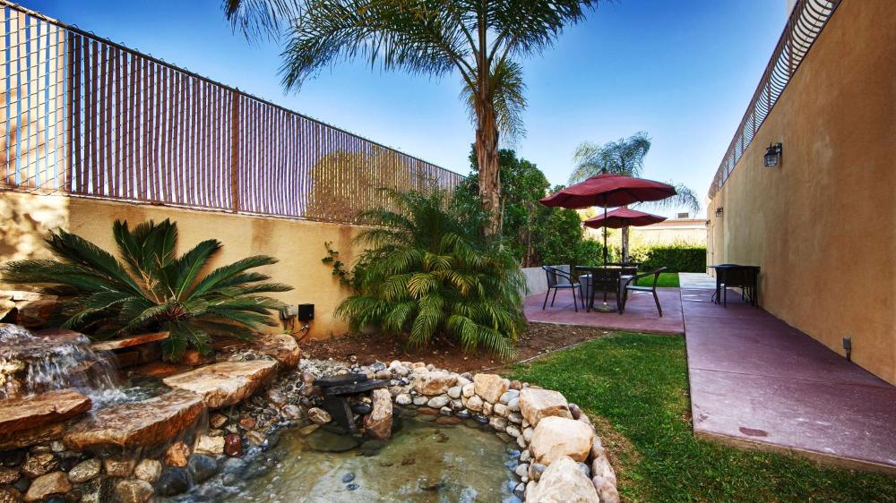 Best Western Burbank Airport Inn hotel hero