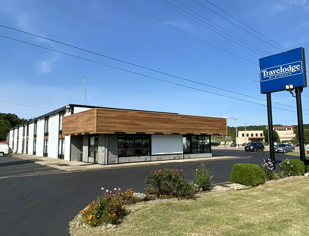 Travelodge by Wyndham Gallipolis hotel detail image 1