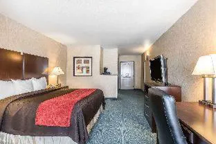 Comfort Inn & Suites San Bernardino hotel detail image 2