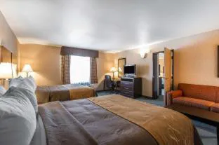 Comfort Inn & Suites San Bernardino hotel detail image 3