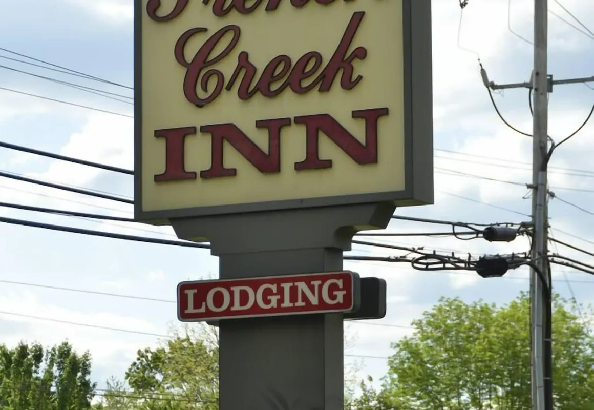 French Creek Inn hotel hero