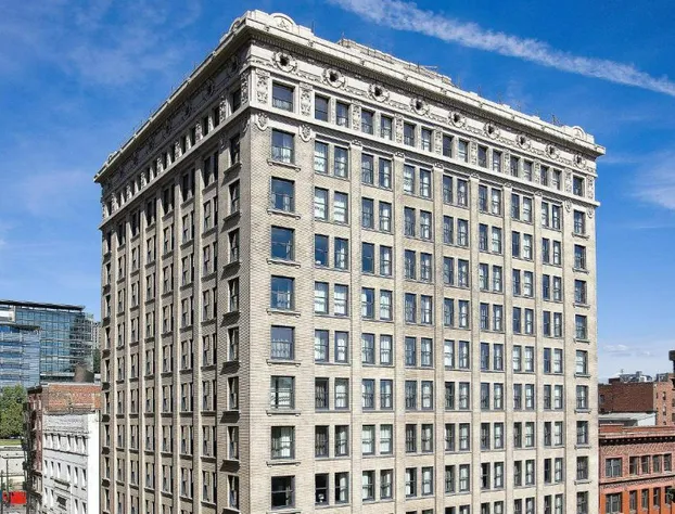 Courtyard Seattle Downtown Pioneer Square hotel detail image 2