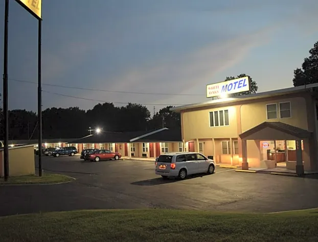 White Oaks Motel Pennsville/Carneys Point hotel detail image 3