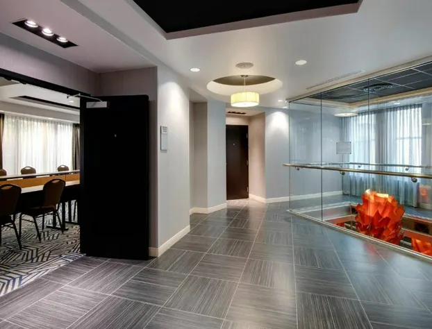 Courtyard by Marriott Atlanta Downtown hotel detail image 2