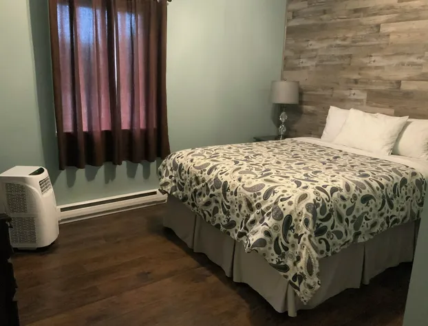 Riverside Motel hotel detail image 3