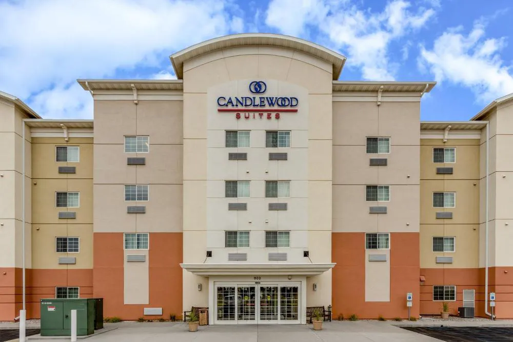 Candlewood Suites Minot by IHG hotel hero