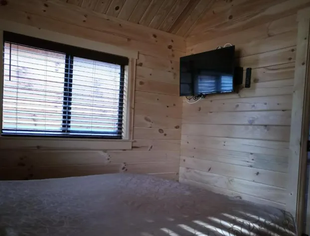 Waterfront Inn - Mackinaw City hotel detail image 2