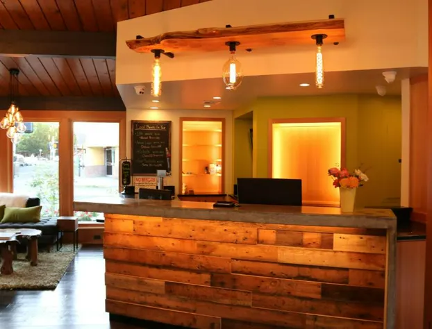 Timbers Inn hotel detail image 1