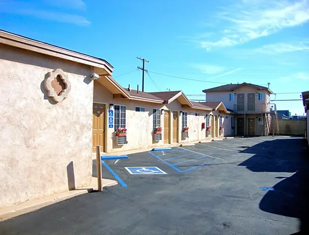 La Bonita Inn Motel hotel detail image 2