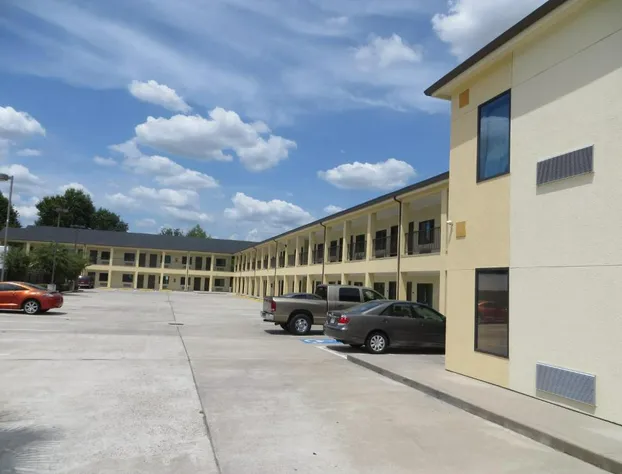 Airway Inn - IAH Airport hotel detail image 2