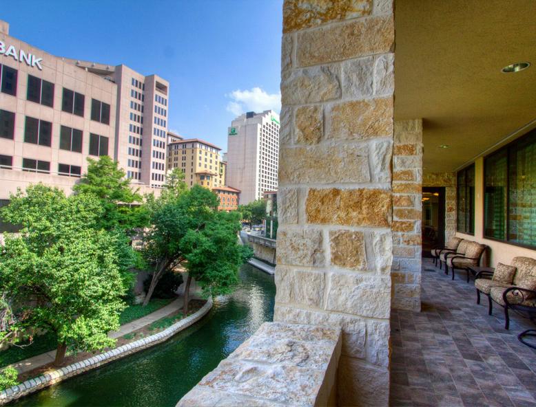 Embassy Suites San Antonio Riverwalk-Downtown hotel detail image 2