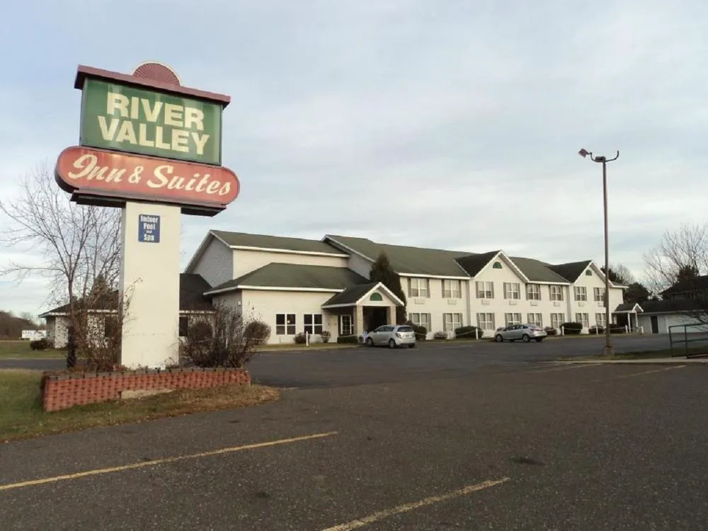 River Valley Inn & Suites hotel hero