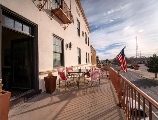 The Holland Hotel hotel detail image 4