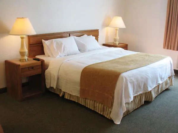 Rosemont Suites hotel detail image 3