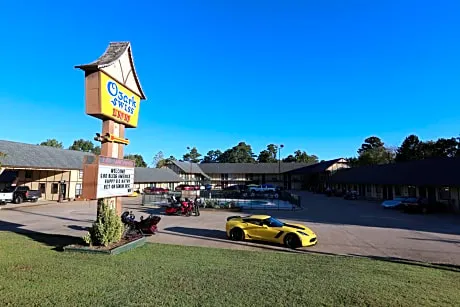 Ozark Swiss Inn hotel detail image 2