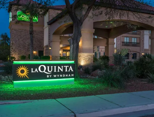 La Quinta Inn & Suites by Wyndham Las Vegas Airport South hotel detail image 1