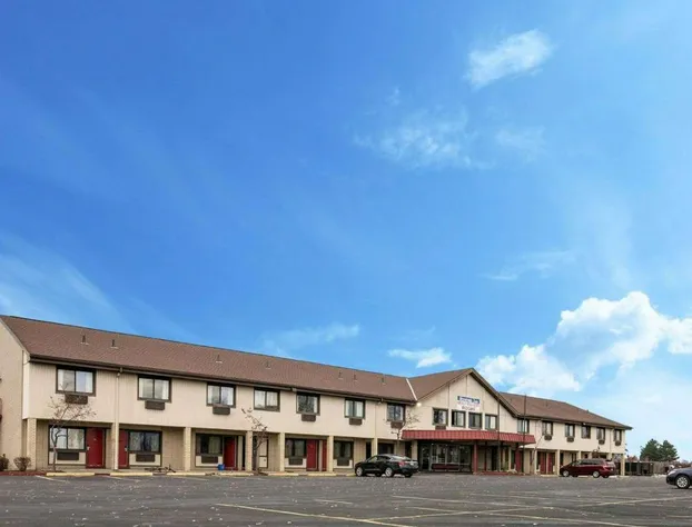 Rodeway Inn Syracuse Carrier Circle hotel detail image 2