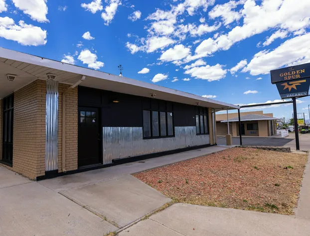 The Golden Spurs hotel detail image 1