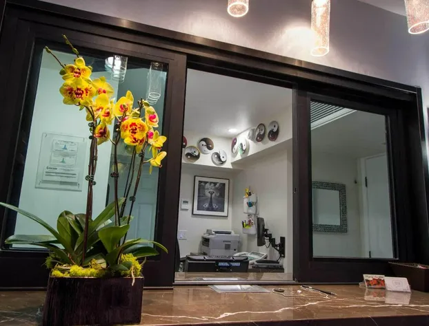 Regency Inn Los Angeles hotel detail image 4