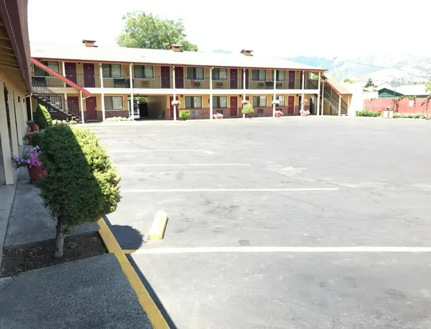 Klamath Motor Lodge hotel detail image 4
