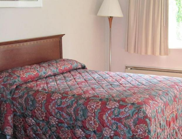 Budget Motor Inn - Mahopac hotel detail image 4