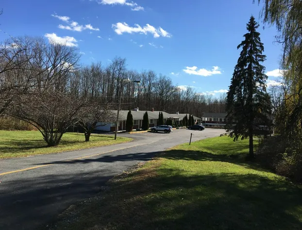 Budget Motor Inn - Mahopac hotel detail image 3