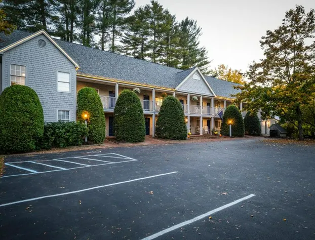 Riverhouse by Weekender (Formerly Jack Daniels Inn) hotel detail image 1