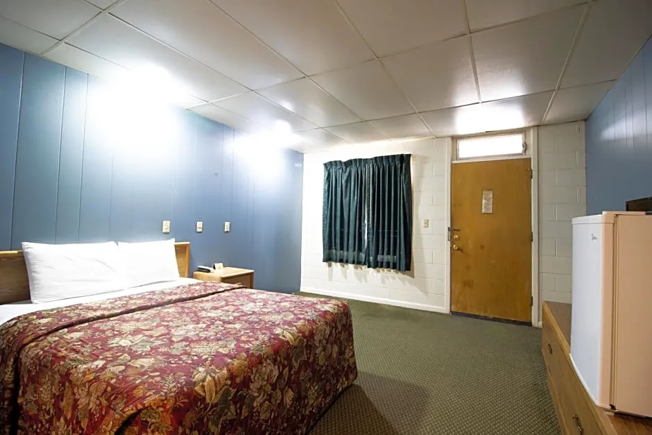 Wyoming Motel hotel hero