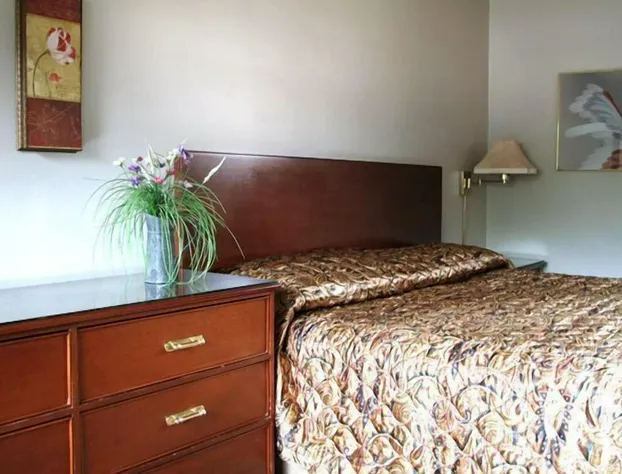 Hudson Manor Inn hotel detail image 2