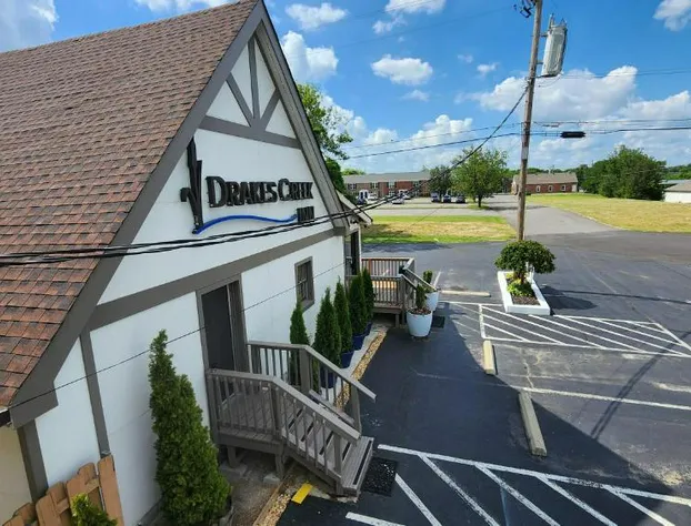 Drakes Creek Inn hotel detail image 1