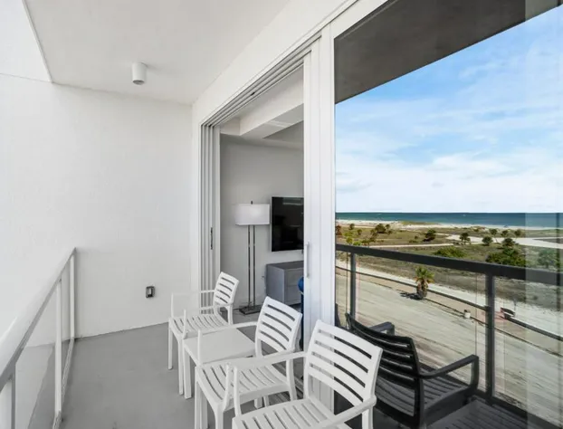 Ocean Club Treasure Island Hotel hotel detail image 2