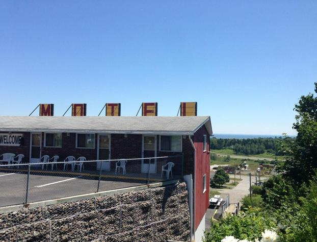 Hillside Motel hotel detail image 2
