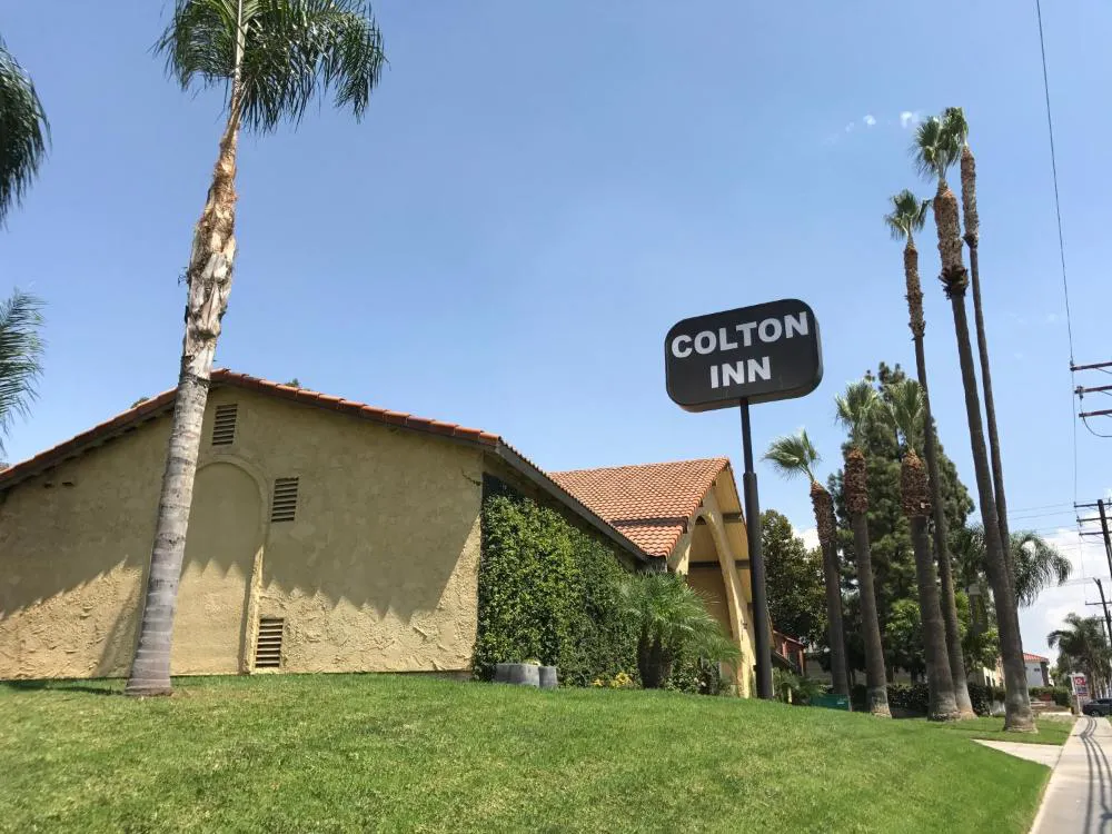 Colton Inn hotel hero