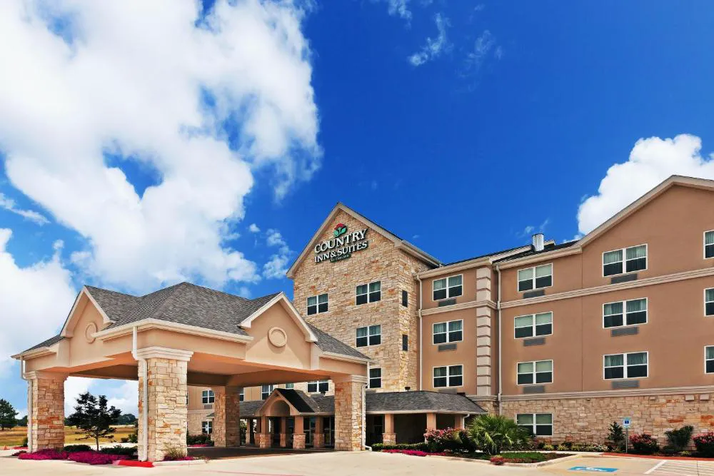 Country Inn & Suites by Radisson, Texarkana, TX hotel hero