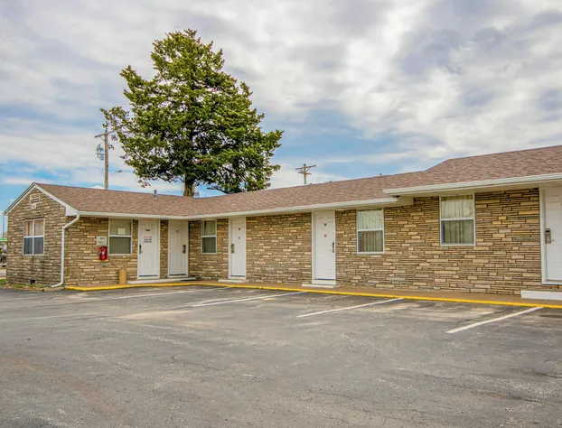 OYO Travelier Motel hotel detail image 2