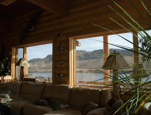 River's Bend Lodge hotel detail image 3