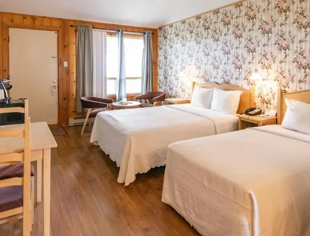 Hotel La Roche Pleureuse hotel detail image 4