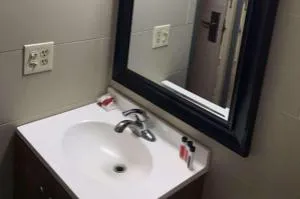 Travelodge by Wyndham Avenel Woodbridge hotel detail image 2