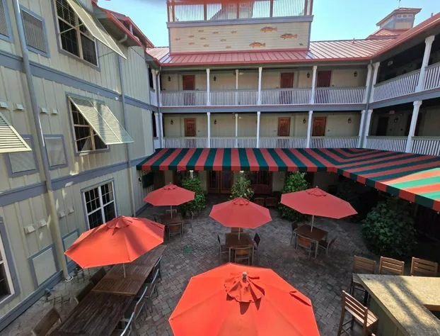 Willow Lodge hotel detail image 4