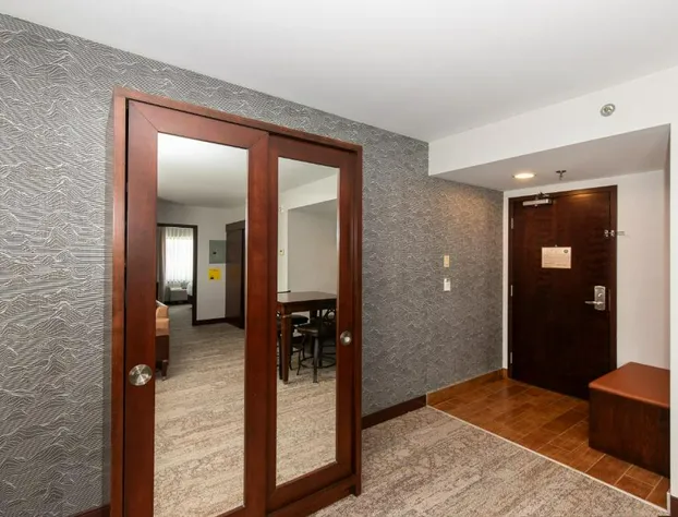 Quality Inn & Suites hotel detail image 4