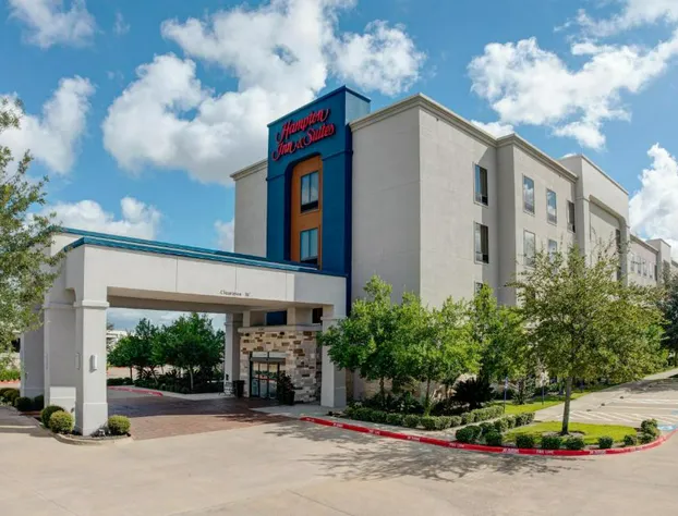 Hampton Inn & Suites Houston/Pasadena hotel detail image 2