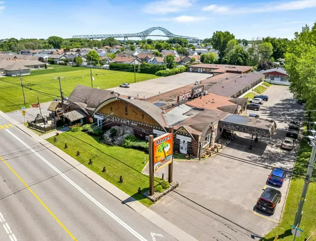 Hotel - Motel Coconut hotel detail image 2