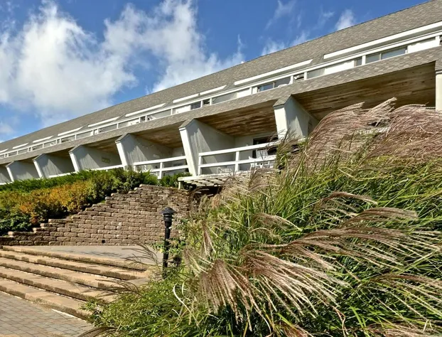 Beachcomber Resort at Montauk hotel detail image 1