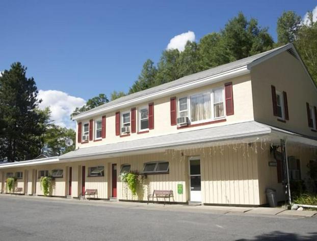 Sunset Motor Inn hotel detail image 3