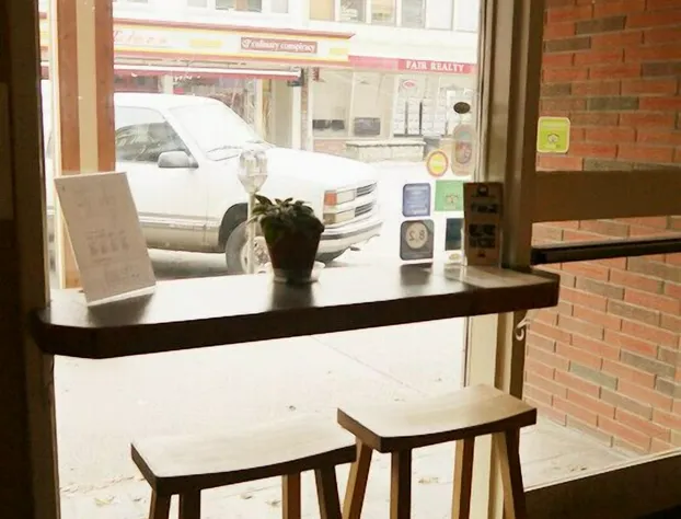 Mountain Hound Inn hotel detail image 1