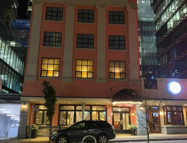 Kingston Hotel hotel detail image 2