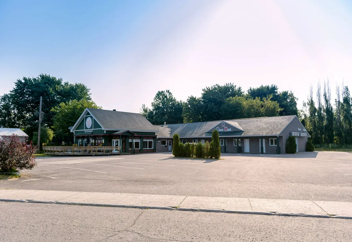 Hotels Hébert hotel hero